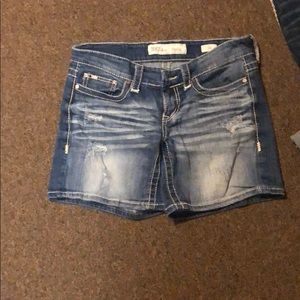 Women’s BKE Stella Shorts Size 28